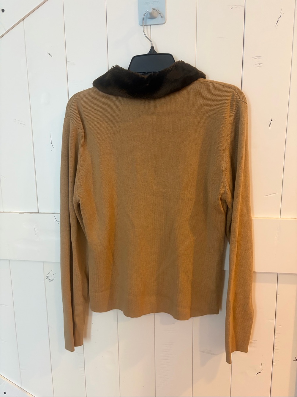 Vintage Camel Zip-Front Cardigan with Dark Brown Faux Fur Collar - Picture 6 of 6